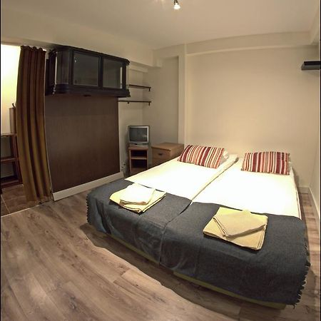 Apartament Biala Magnolia Wroclaw Exterior photo