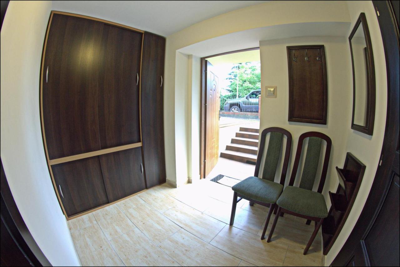 Apartament Biala Magnolia Wroclaw Exterior photo