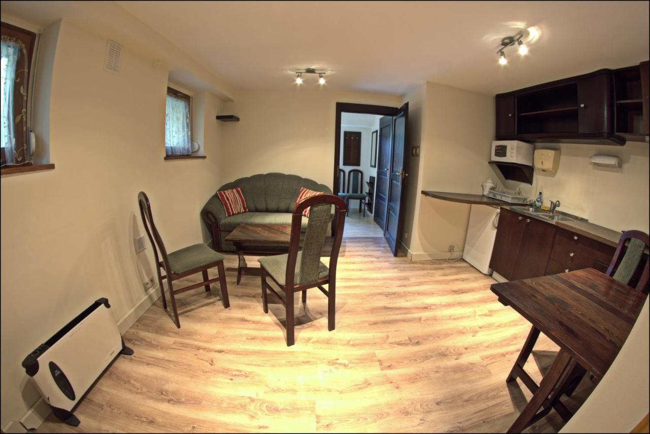 Apartament Biala Magnolia Wroclaw Exterior photo